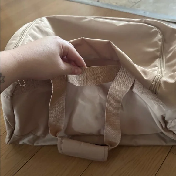 Adidas Defender 5 Small Duffel/Gym Bag - Picture 3 of 10